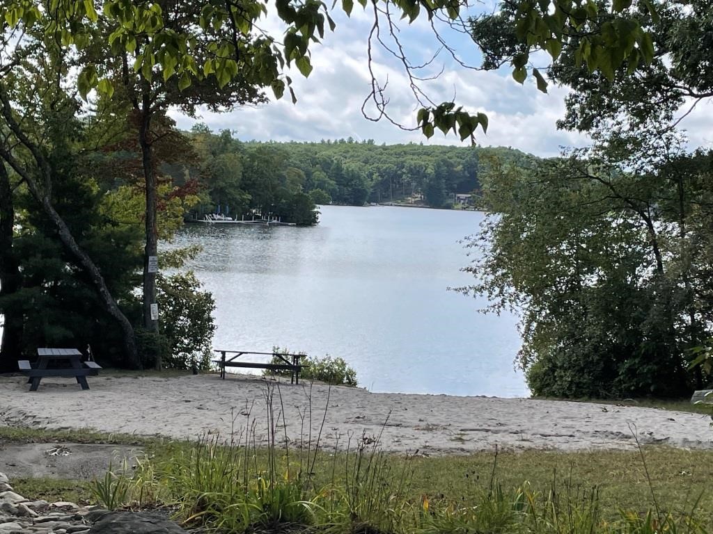 36 Russell Road Glocester, RI 02814 - Photo 13 of 20