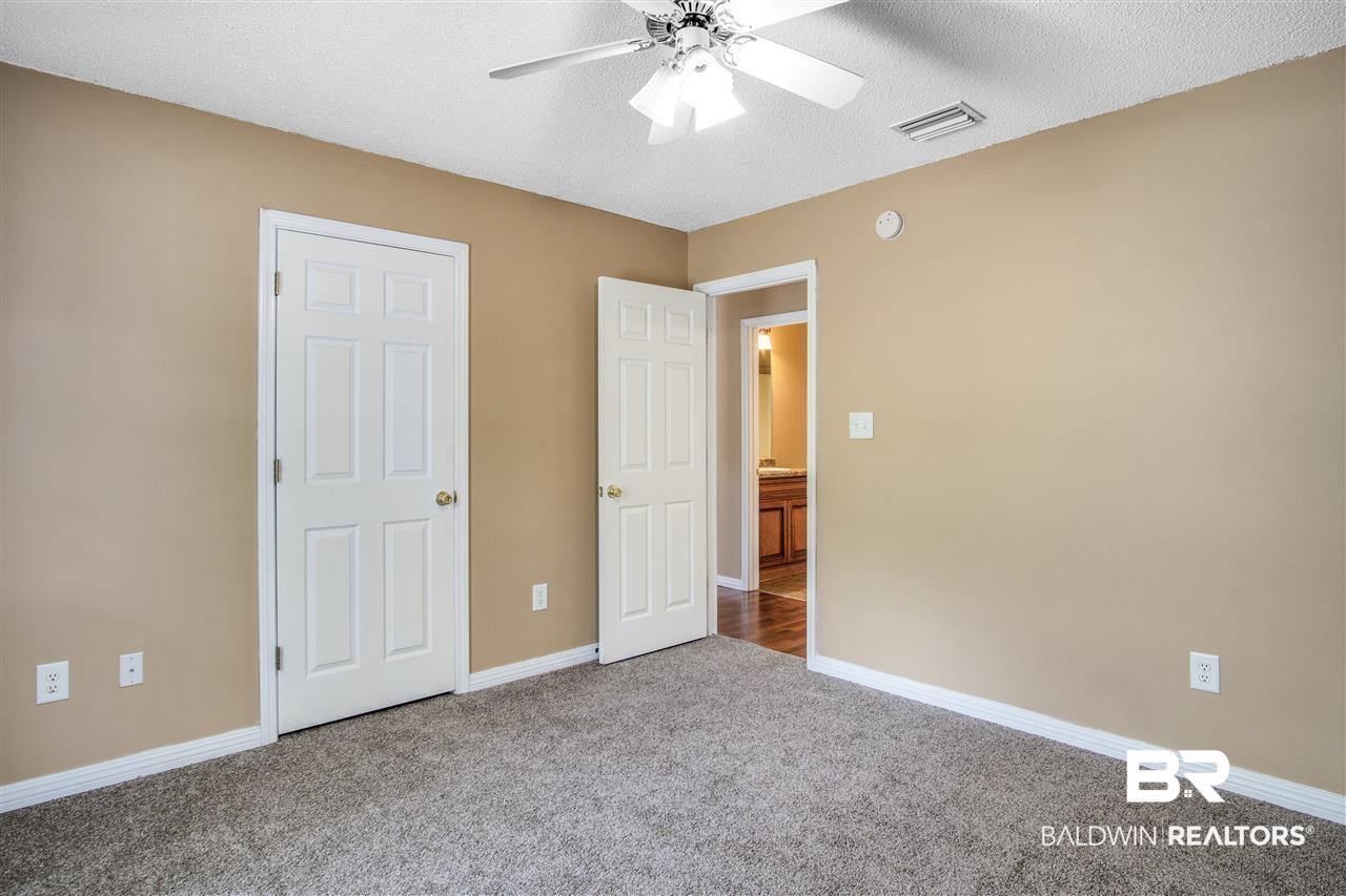 5391 South Forestridge Road Mobile, AL 36618 - Photo 17 of 22