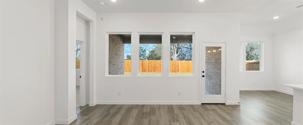 1018 Colgate Circle Princeton, TX 75407 - Photo 20 of 36 Family Room