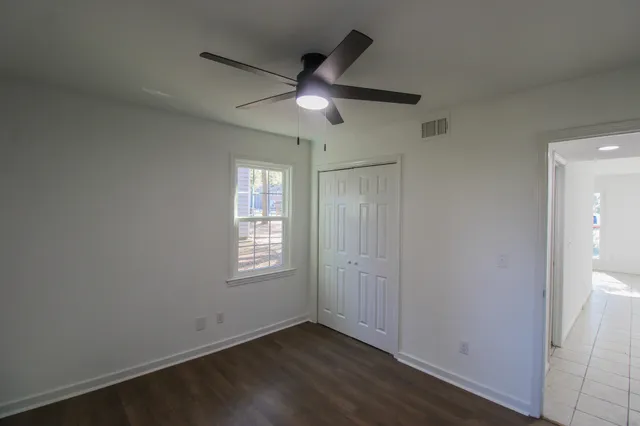 $2,330 | 910 Sea Gull Drive, Unit B, Mount Pleasant, SC 29464