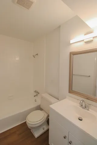 $2,330 | 910 Sea Gull Drive, Unit B, Mount Pleasant, SC 29464