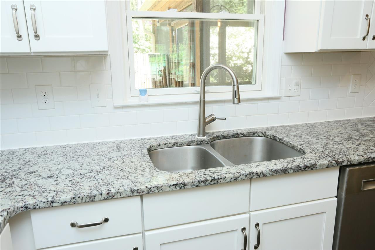 1113 Ivy Lane Raleigh, NC 27609 - Photo 19 of 30 Photo 19
