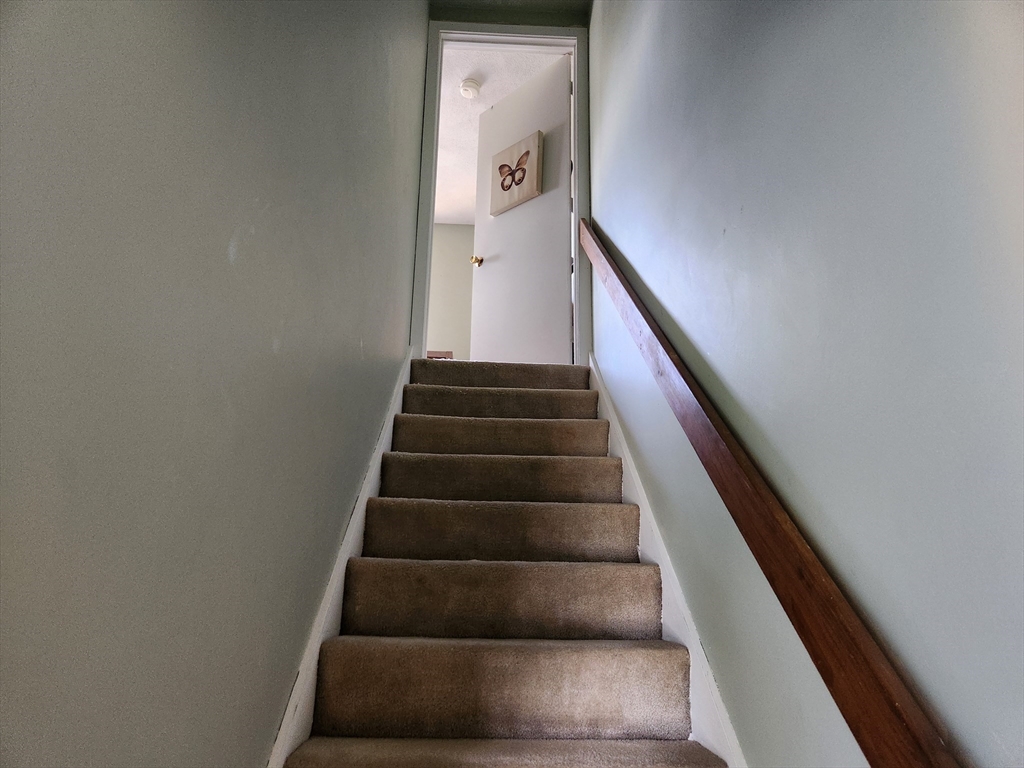 510 High Street Clinton, MA 01510 - Photo 16 of 20