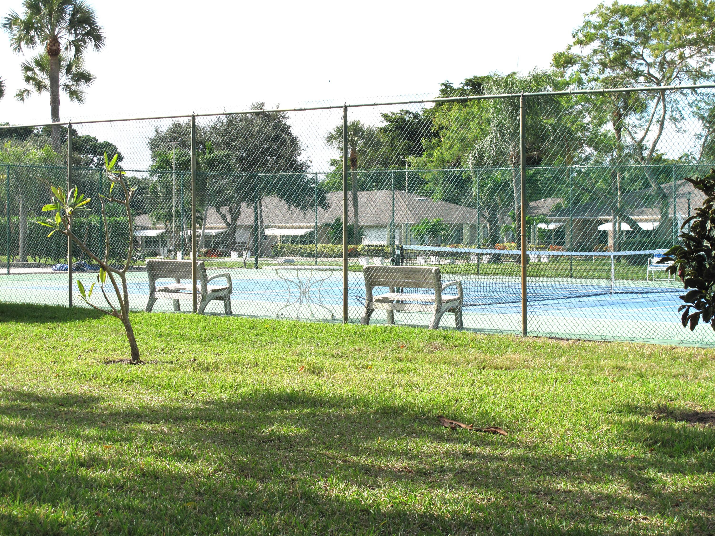 1102 North Drive, Unit C Delray Beach, FL 33445 - Photo 26 of 36 a view of a park