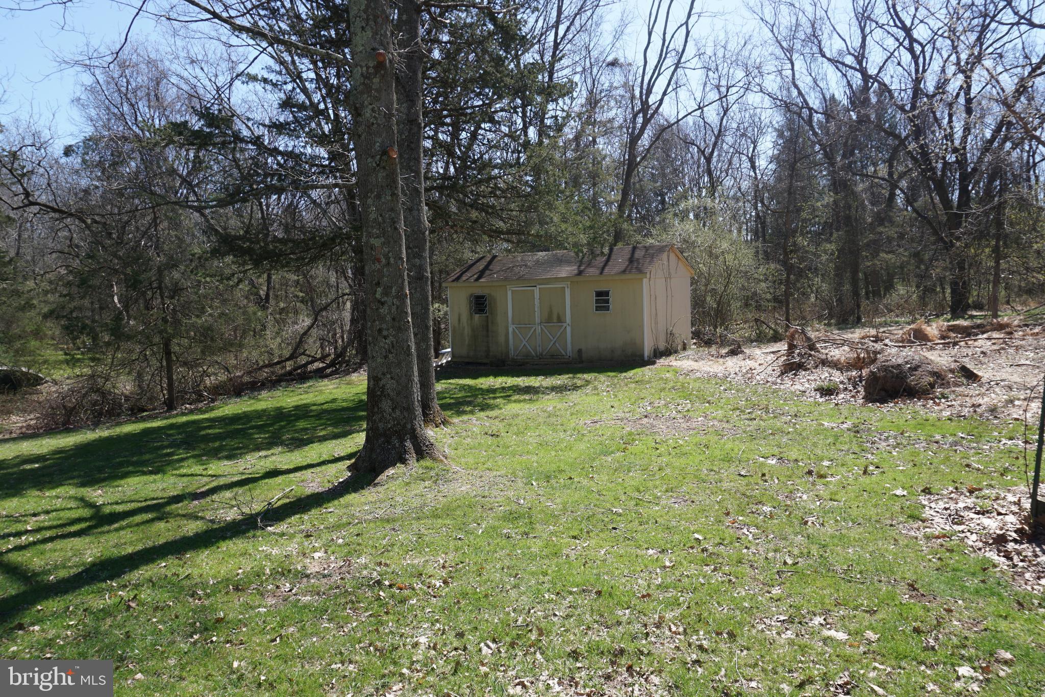 4 Heirloom Road Flemington, NJ 08822 - Photo 3 of 31