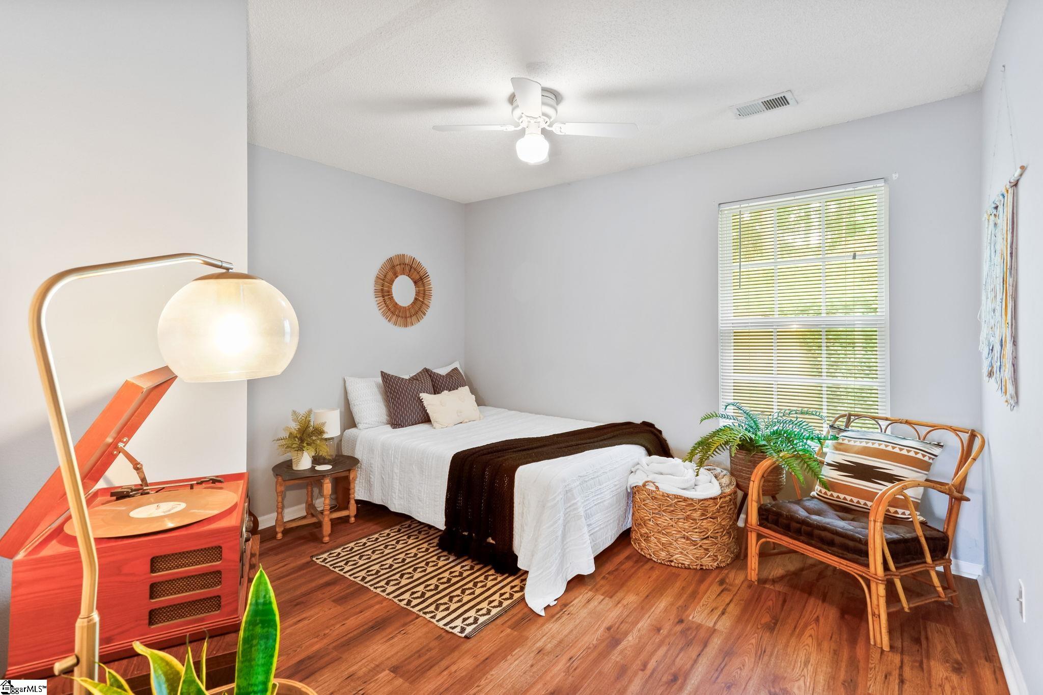 1901 Country Apple Court Fountain Inn, SC 29644 - Photo 17 of 27