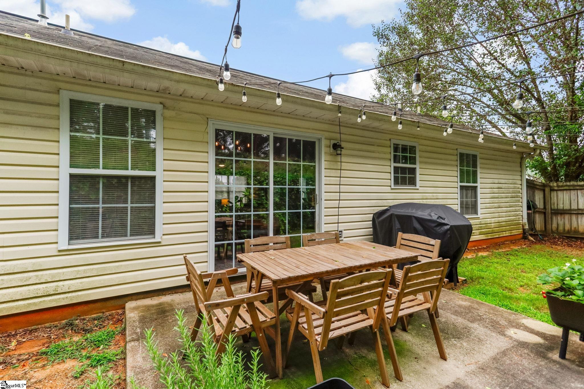 1901 Country Apple Court Fountain Inn, SC 29644 - Photo 21 of 27