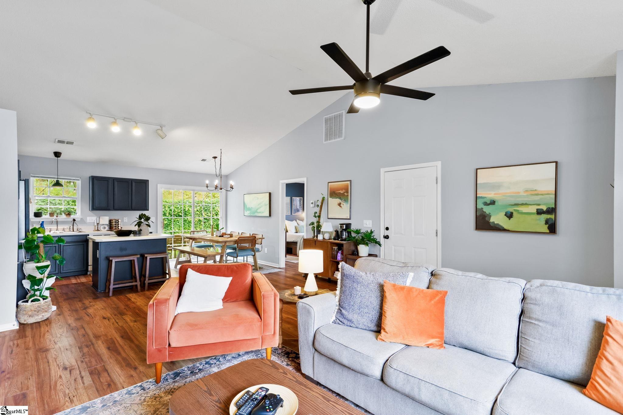 1901 Country Apple Court Fountain Inn, SC 29644 - Photo 7 of 27