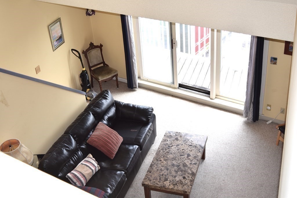 348 Rantoul Street, Unit 303 Beverly, MA 01915 - Photo 7 of 15