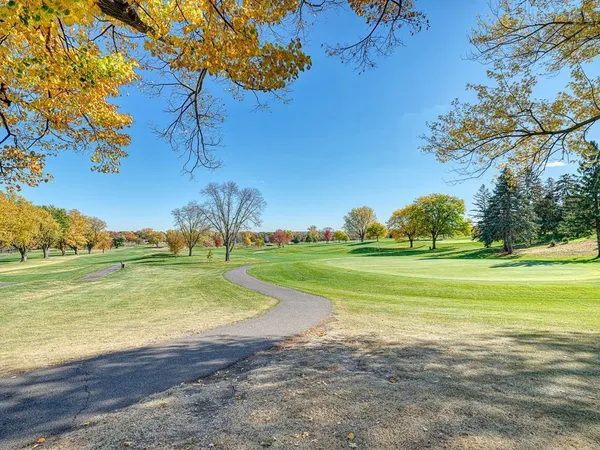 $445,000 | 971 St Paul Avenue, St. Paul, MN 55116