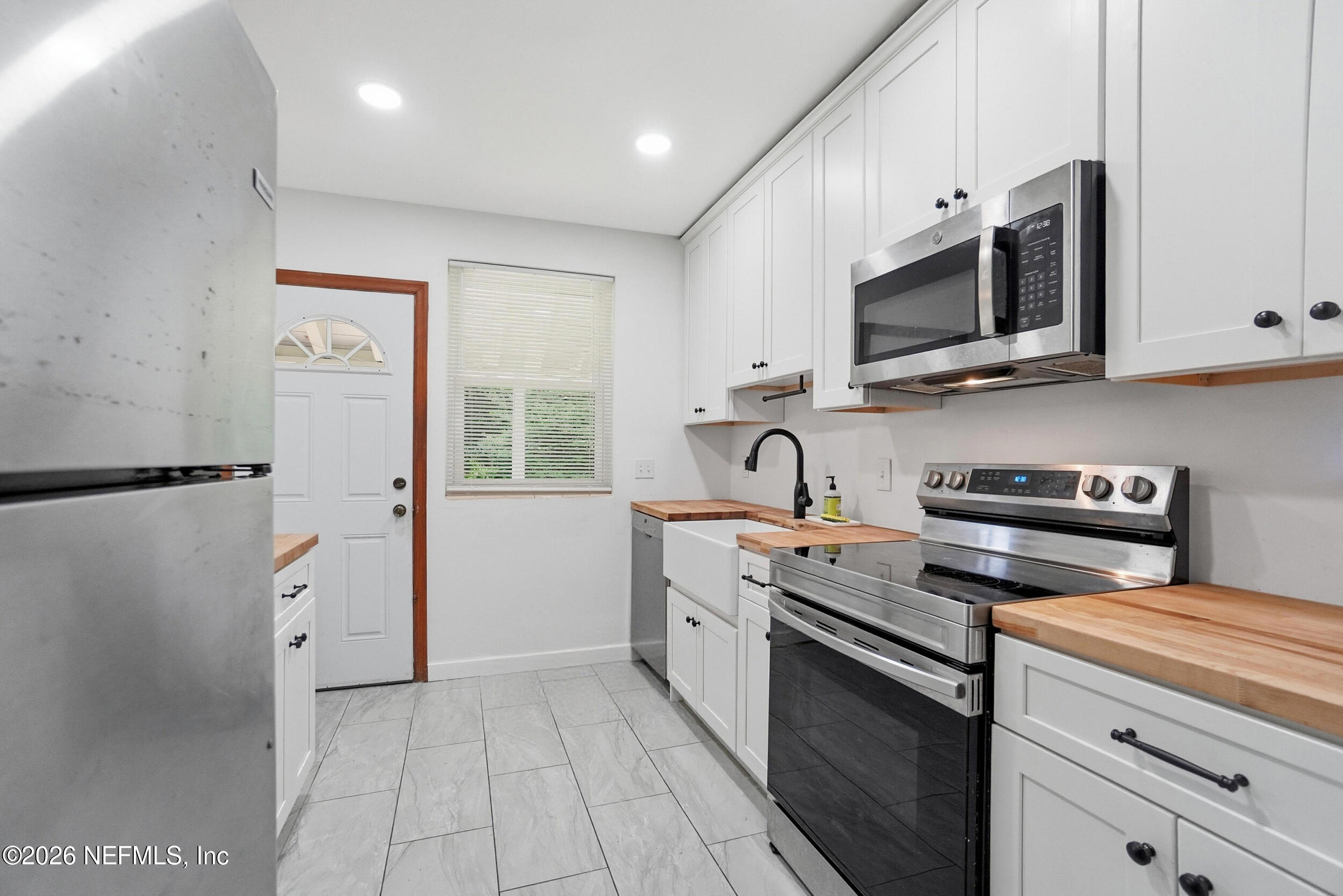 2131 Bartram Road Jacksonville, FL 32207 - Photo 2 of 31 2131 bartram rd-012