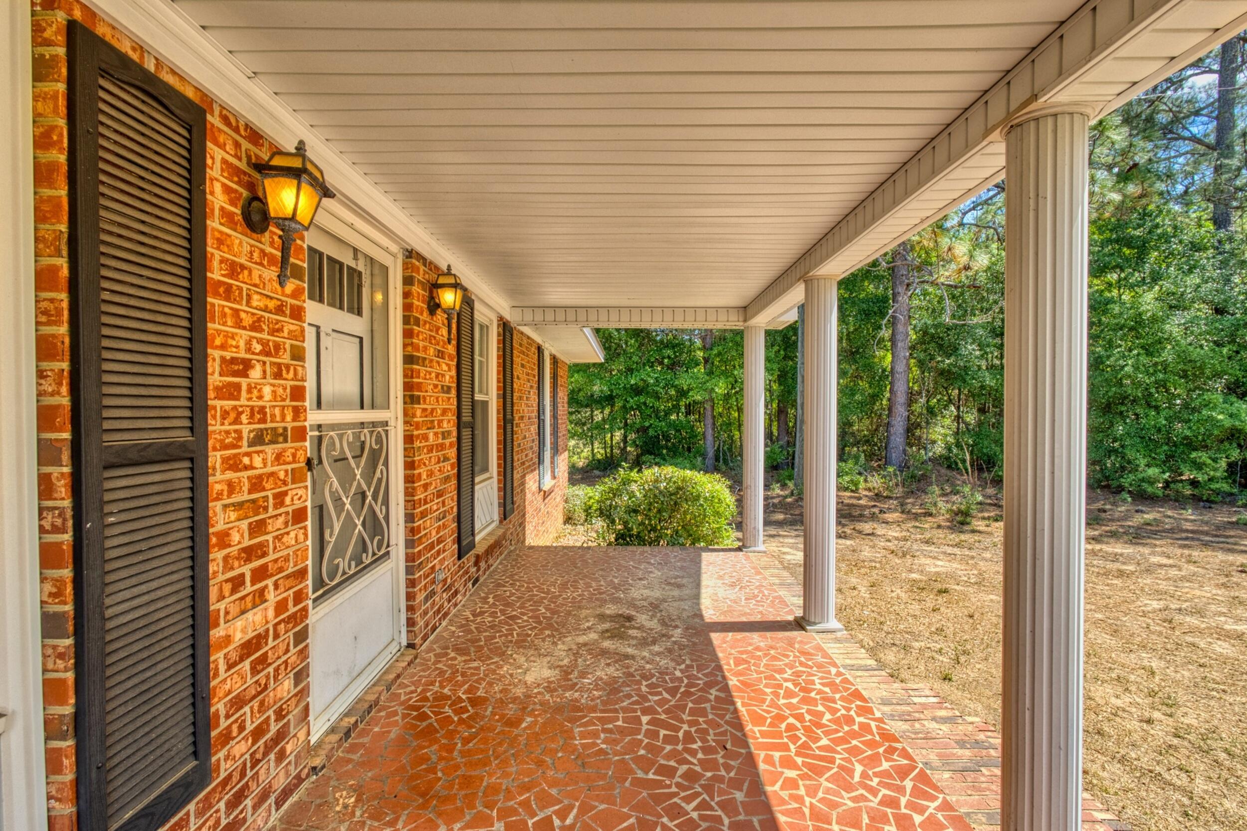 1159 Reynolds Pond Road Aiken, SC 29801 - Photo 5 of 34 6_img_1897_hdr