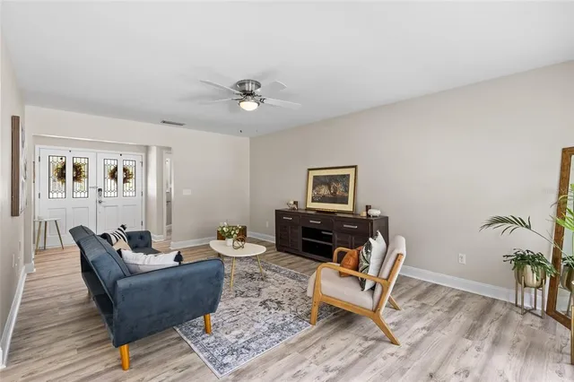 $644,900 | 8516 Southwest 20 Lane, Gainesville, FL 32607