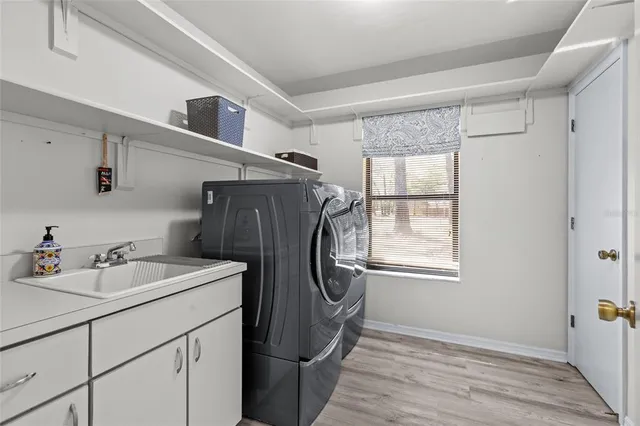 $644,900 | 8516 Southwest 20 Lane, Gainesville, FL 32607