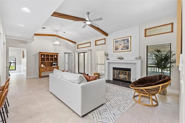 $644,900 | 8516 Southwest 20 Lane, Gainesville, FL 32607