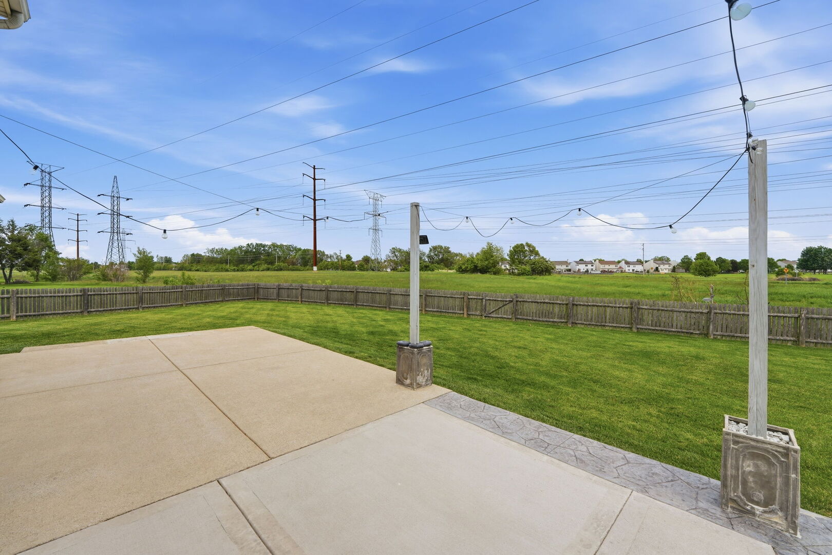 195 Briarcliff Court Romeoville, IL 60446 - Photo 34 of 43 Gallery Image 34