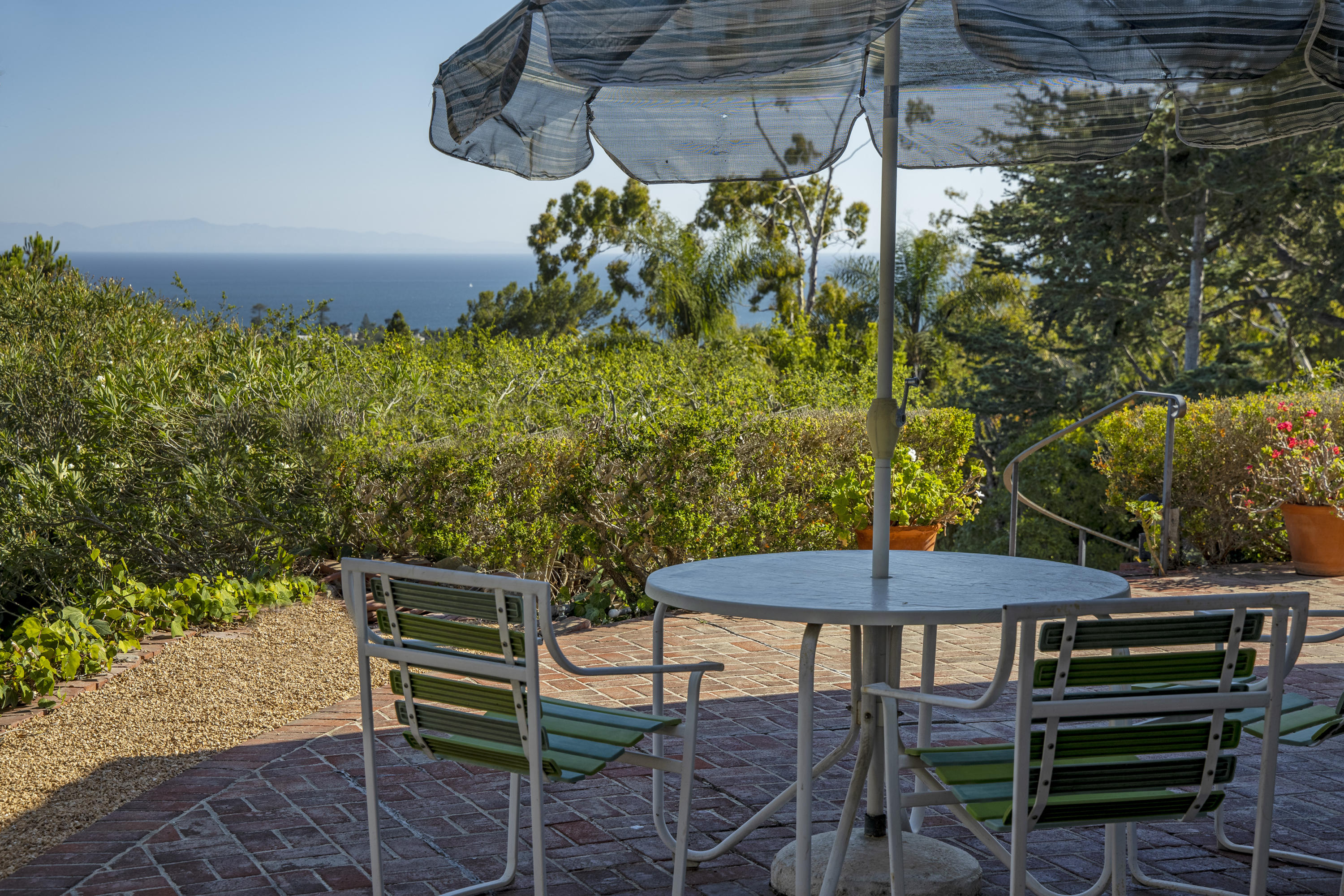 920 Alston Road Santa Barbara, CA 93108 - Photo 6 of 14 920AlstonRoad_11