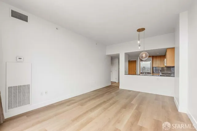 $5,000 | 333 1st Street, Unit 2003, San Francisco, CA 94105