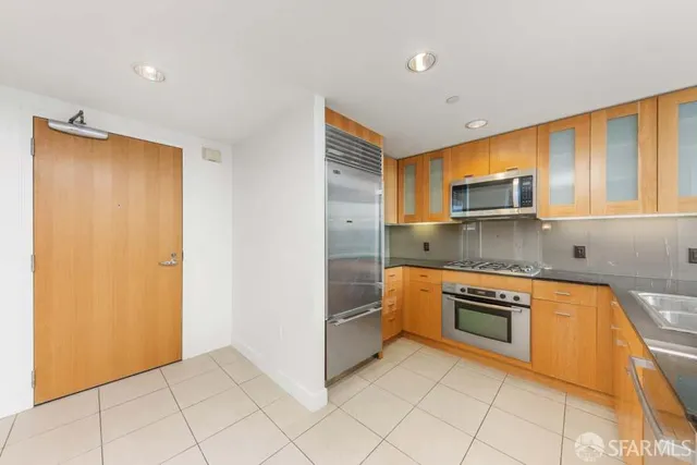 $5,000 | 333 1st Street, Unit 2003, San Francisco, CA 94105