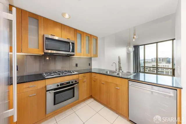 $5,000 | 333 1st Street, Unit 2003, San Francisco, CA 94105