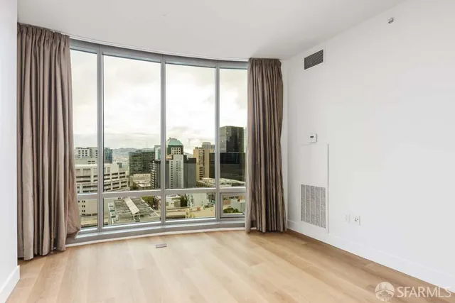 $5,000 | 333 1st Street, Unit 2003, San Francisco, CA 94105