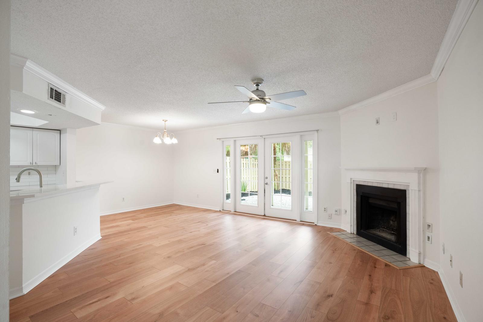 1840 Belle Chez Mount Pleasant, SC 29464 - Photo 7 of 63 Living Room