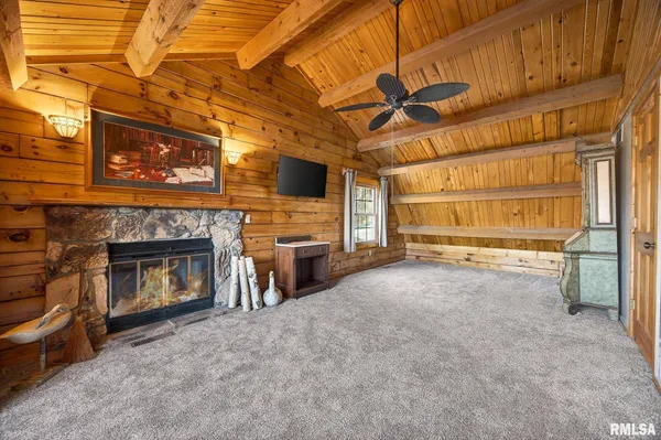 $675,000 | 115 Birch Court, Dahinda, IL 61428