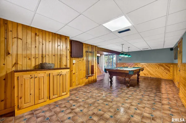 $675,000 | 115 Birch Court, Dahinda, IL 61428