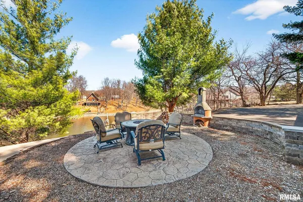 $675,000 | 115 Birch Court, Dahinda, IL 61428