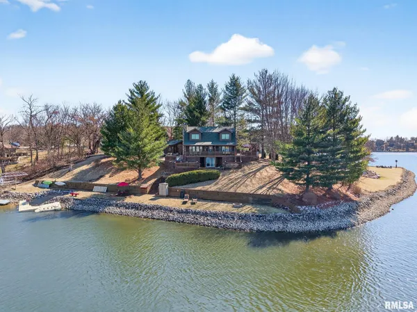 $675,000 | 115 Birch Court, Dahinda, IL 61428