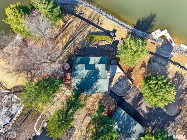 $675,000 | 115 Birch Court, Dahinda, IL 61428