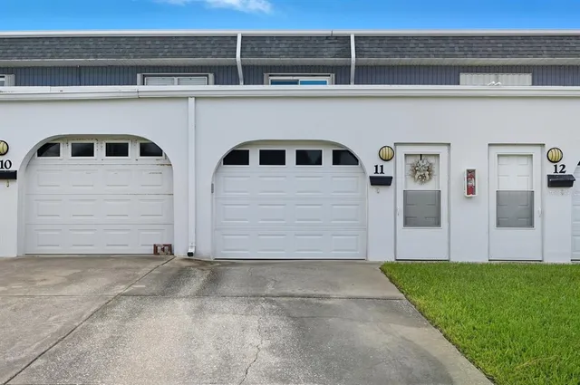 $279,999 | 2800 Ocean Shore Boulevard, Unit 110, Ormond Beach, FL 32176