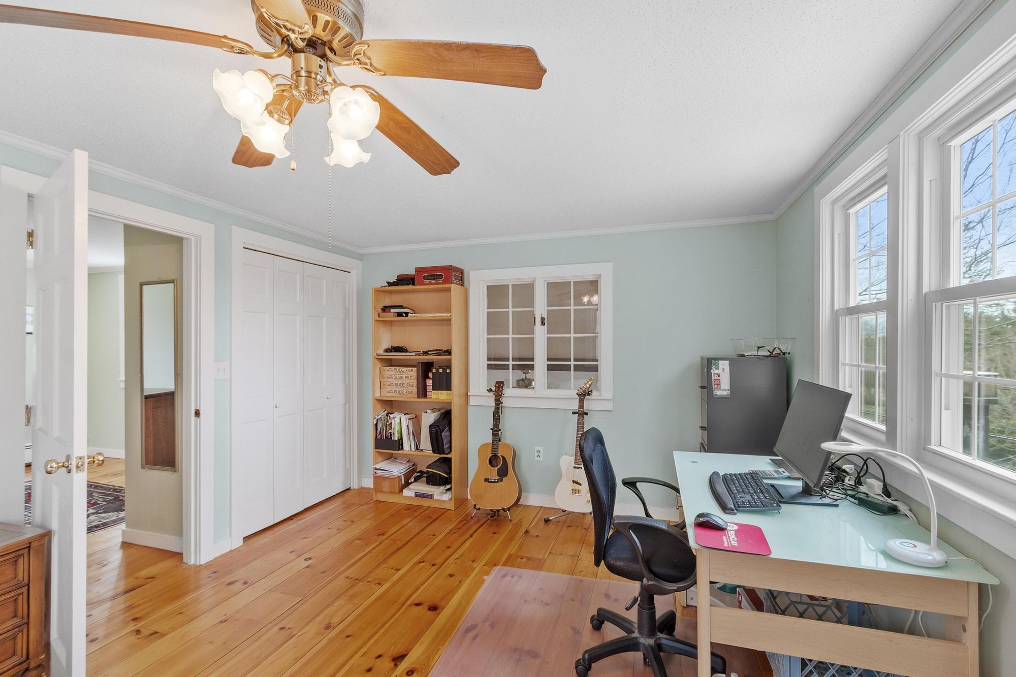 76 English Range Road Derry, NH 03038 - Photo 28 of 60 Gallery Image 28