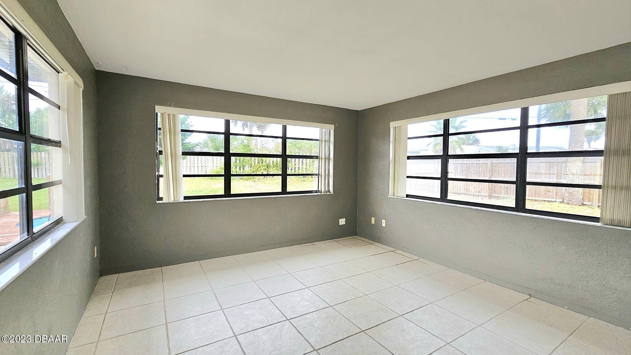 43 Sandra Drive Ormond Beach, FL 32176 - Photo 10 of 50 Nice and bright