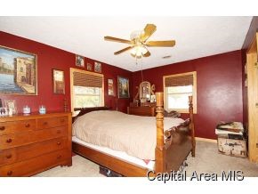 7013 Minder Road Rochester, IL 62563 - Photo 12 of 14