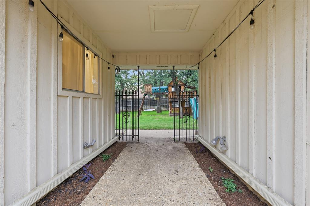 823 Ridgecrest Circle Denton, TX 76205 - Photo 35 of 40