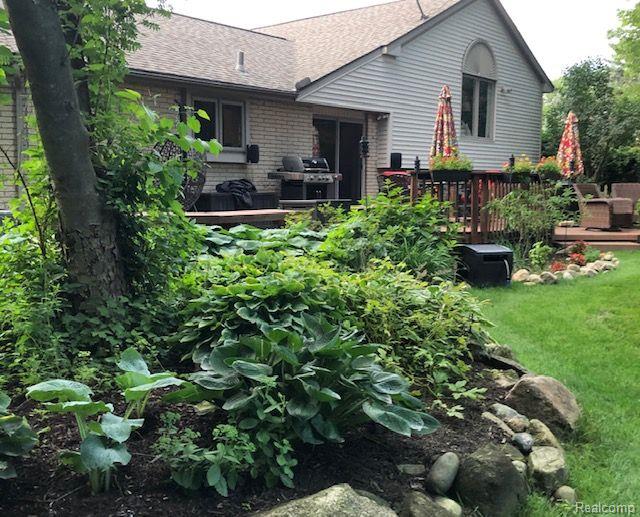 22616 Penton Rise Court Novi, MI 48375 - Photo 17 of 21 Gallery Image 17