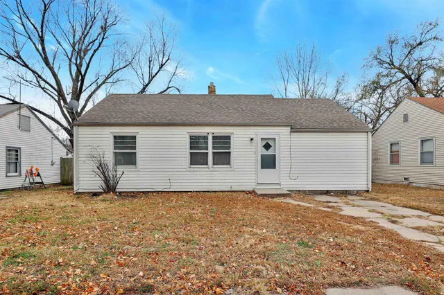 $84,900 | 2515 South Mosley Street, Wichita, KS 67216