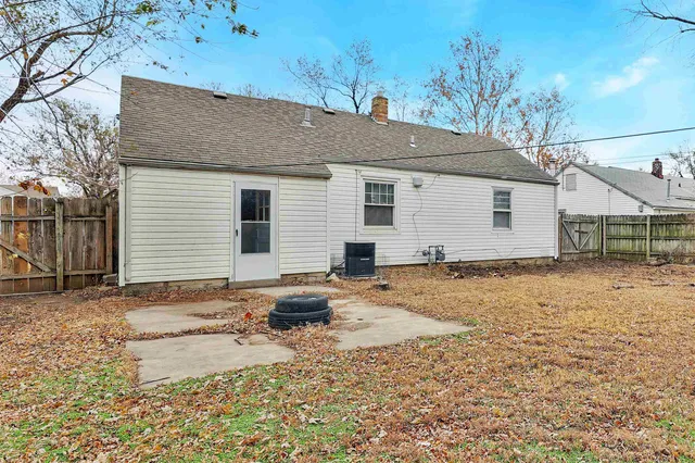 $84,900 | 2515 South Mosley Street, Wichita, KS 67216