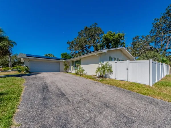 $475,000 | 3425 High Bluff Drive, Largo, FL 33770