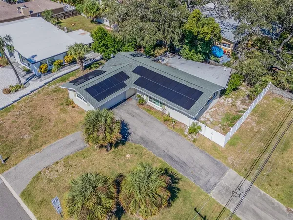 $475,000 | 3425 High Bluff Drive, Largo, FL 33770