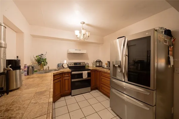 $299,995 | 726 Fairmont Drive, Brandon, FL 33511