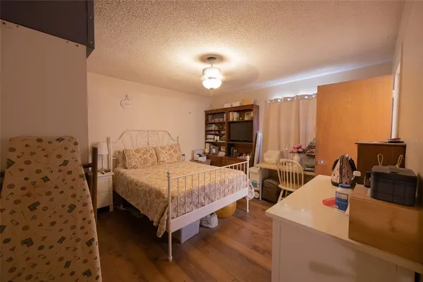 $299,995 | 726 Fairmont Drive, Brandon, FL 33511