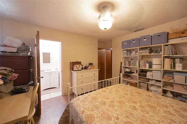 $299,995 | 726 Fairmont Drive, Brandon, FL 33511