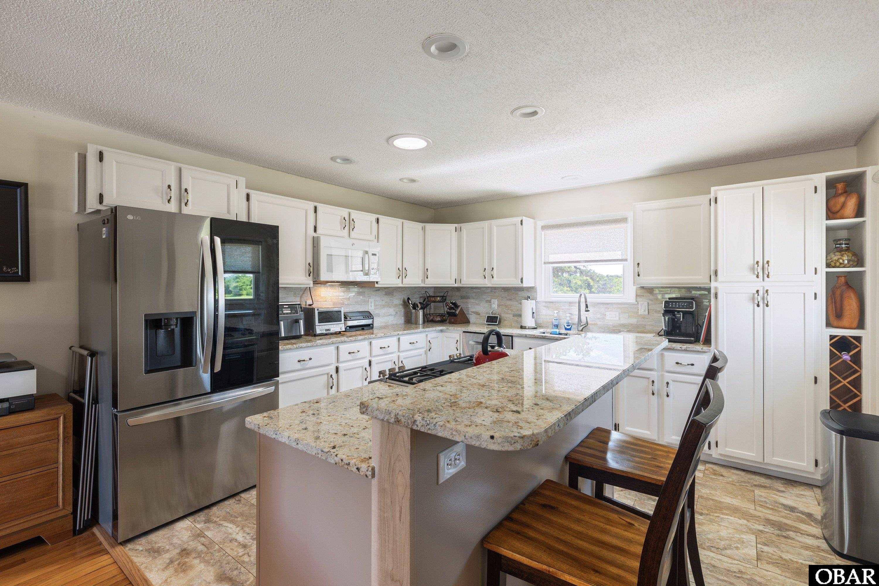 4304 Seascape Drive Kitty Hawk, NC 27949 - Photo 11 of 50