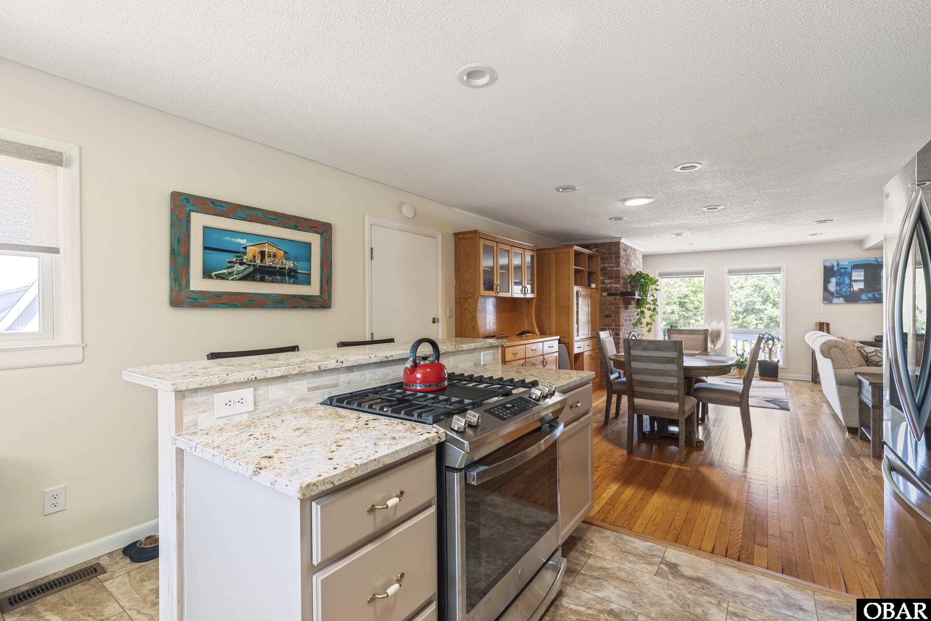 4304 Seascape Drive Kitty Hawk, NC 27949 - Photo 13 of 50