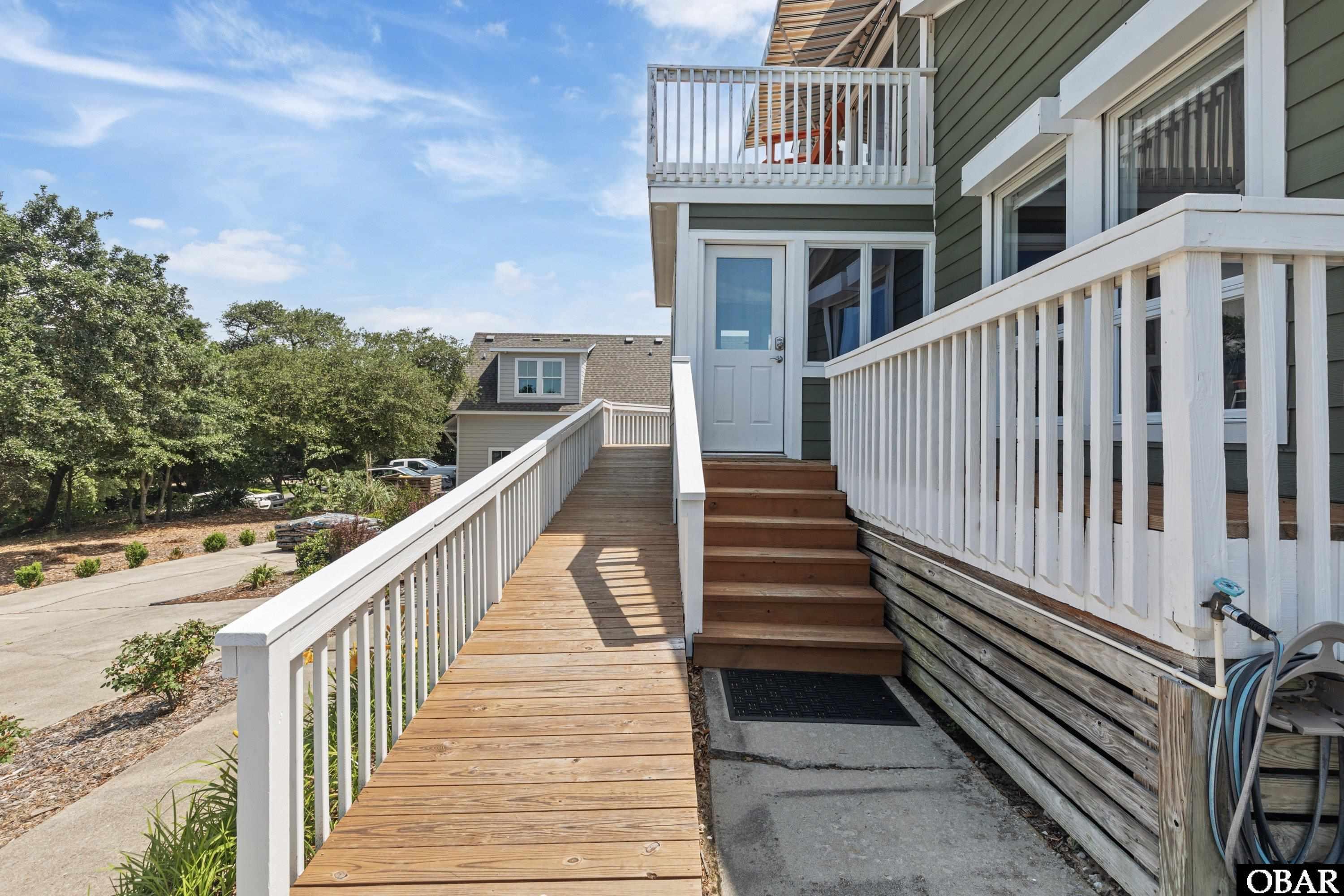 4304 Seascape Drive Kitty Hawk, NC 27949 - Photo 3 of 50