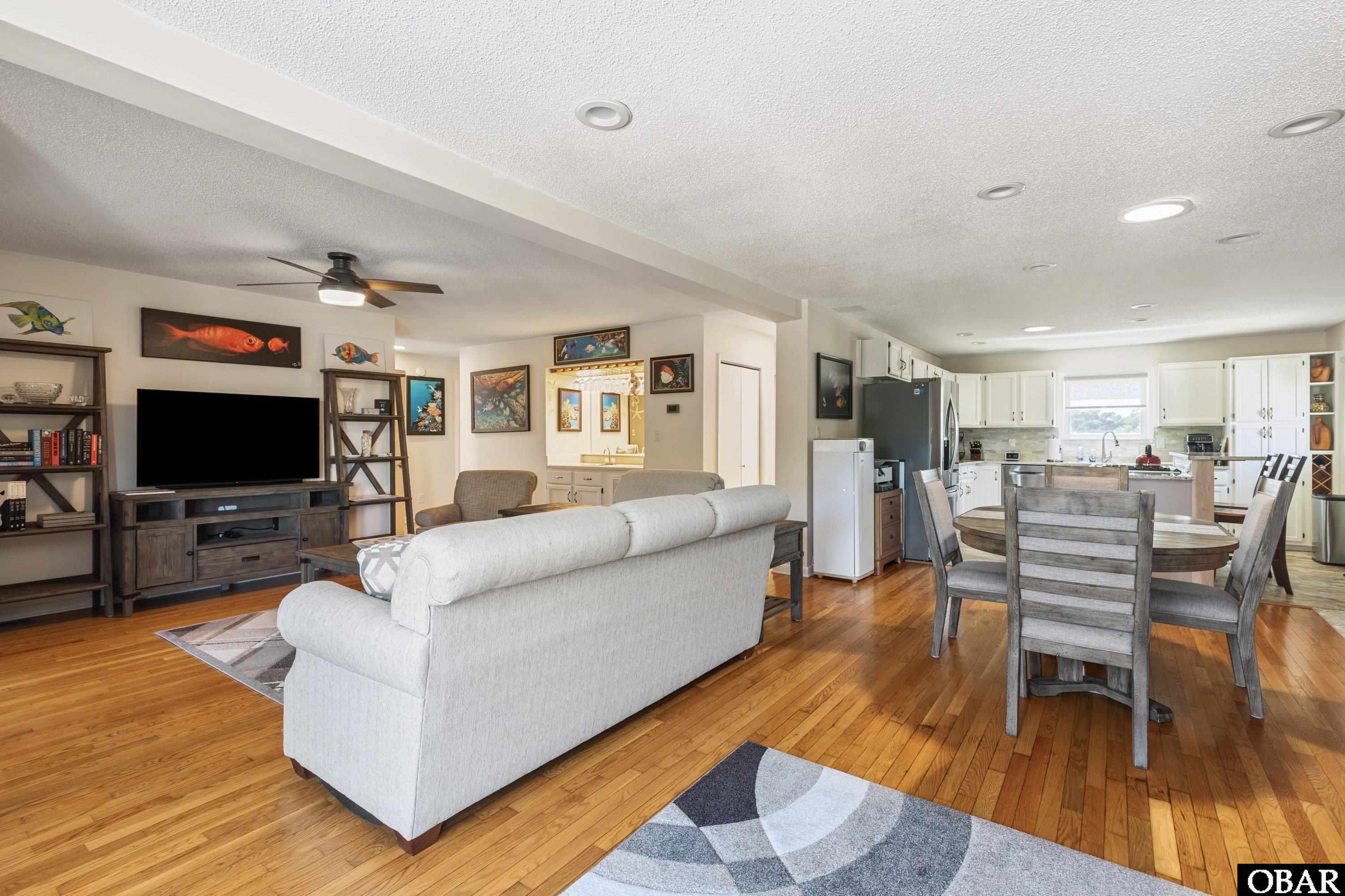 4304 Seascape Drive Kitty Hawk, NC 27949 - Photo 10 of 50