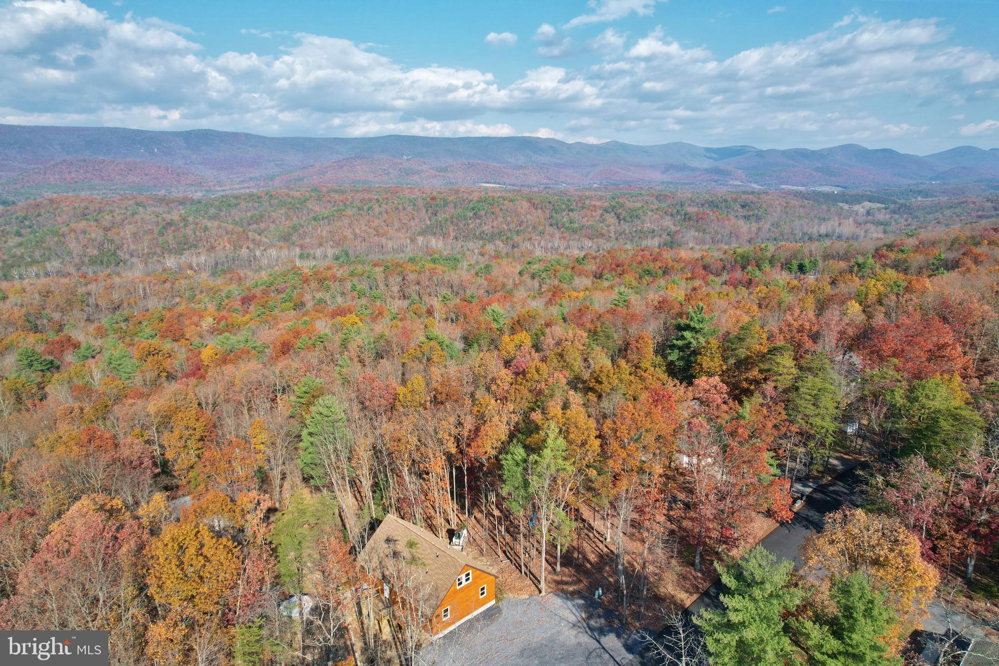 8315 Supinlick Ridge Road Basye, VA 22842 - Photo 24 of 71