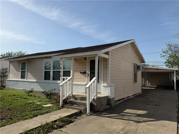 $1,800 | 1837 Horne Road, Corpus Christi, TX 78416
